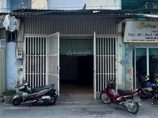 Cho thuê nhà xưởng có điện 3 pha hẻm xe tải 1358/ quang trung p14 gò vấp 5m x 20m