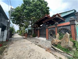 Giảm giá 200tr bán gấp lô đất sổ riêng thổ cư liền kề kcn chơn thành