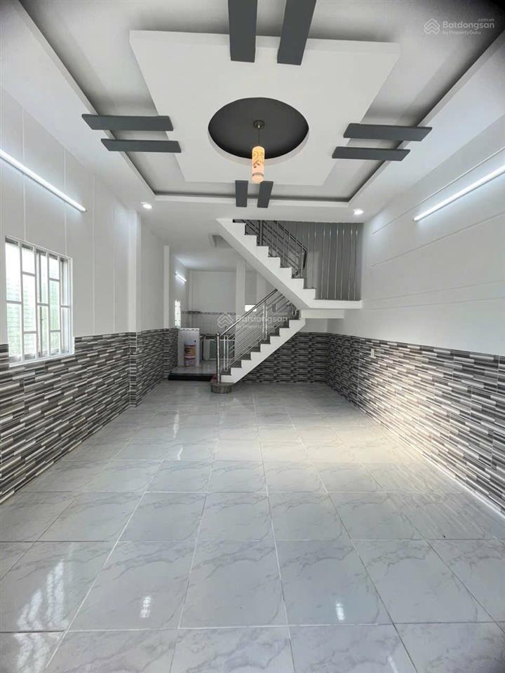 Nhà ngay gần ngã 3 tân kim đường ô tô giá quá rẻ