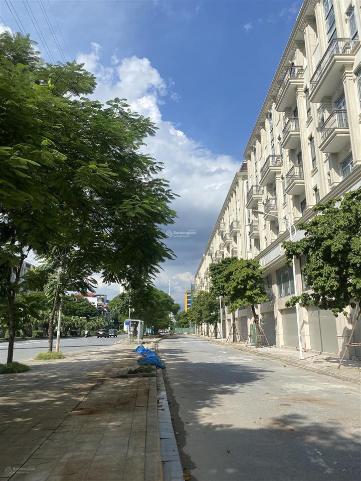 Chính chủ cho thuê him lam vạn phúc đường tố hữu. hoàn thiện 7 tầng, có thang máy.  0944 960 ***