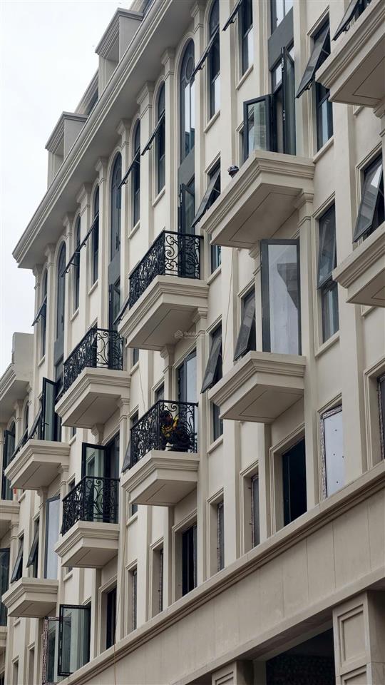 Cực hiếm, nhà phố kinh doanh, văn phòng ngay trung tâm láng hạ, ba đình, sổ đỏ trao tay