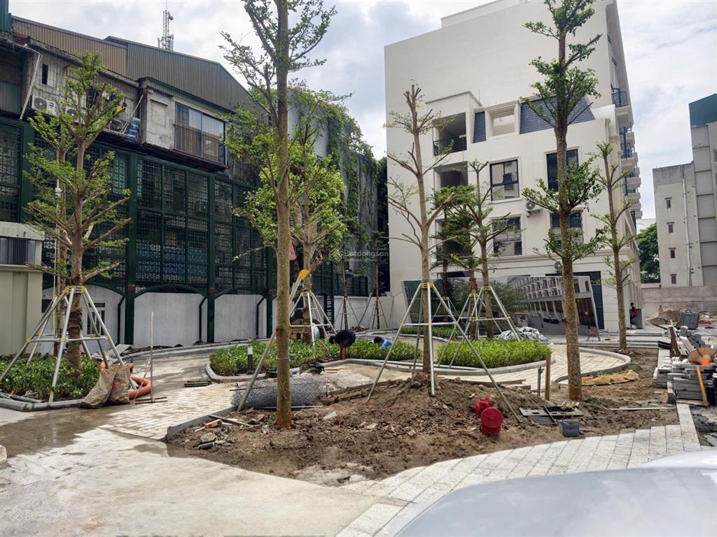 Cực hiếm, nhà phố kinh doanh, văn phòng ngay trung tâm láng hạ, ba đình, sổ đỏ trao tay