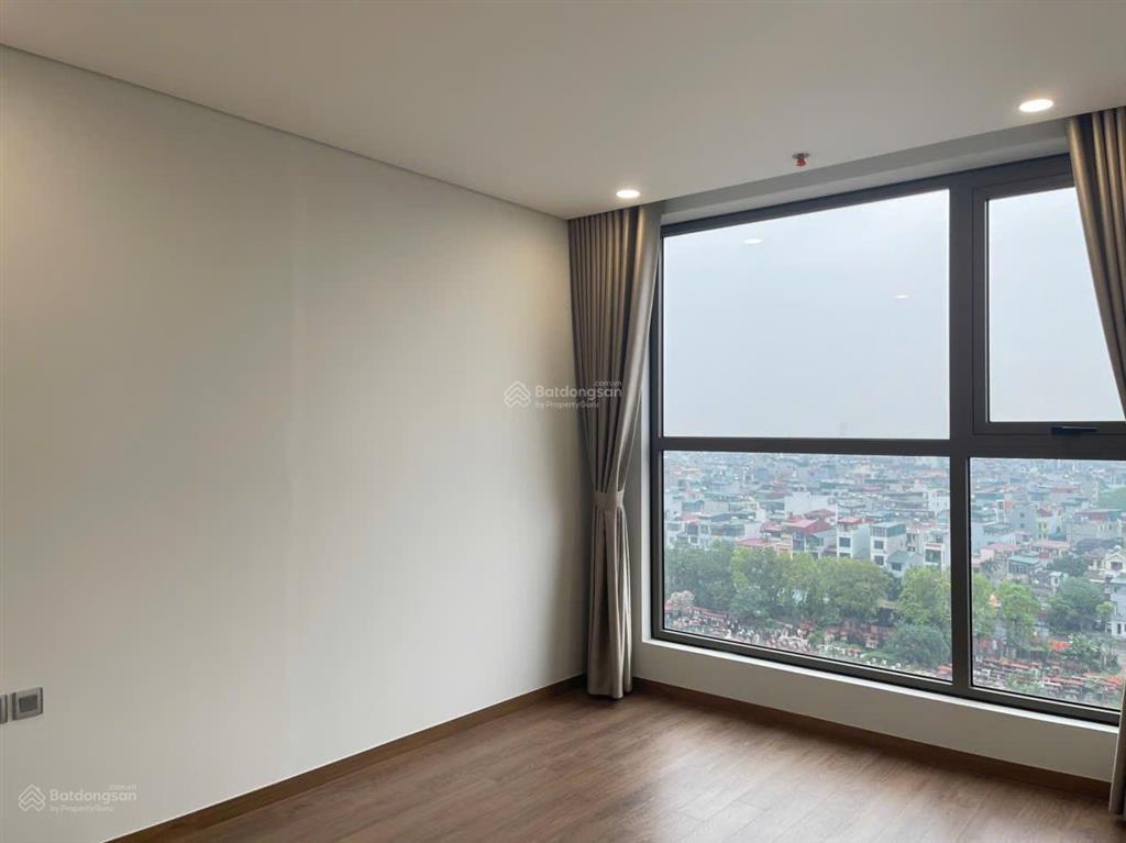 Sẵn căn hộ 2pn vào được luôn giá chỉ 8tr/th.  ngay với em để tư vấn và xem nhà