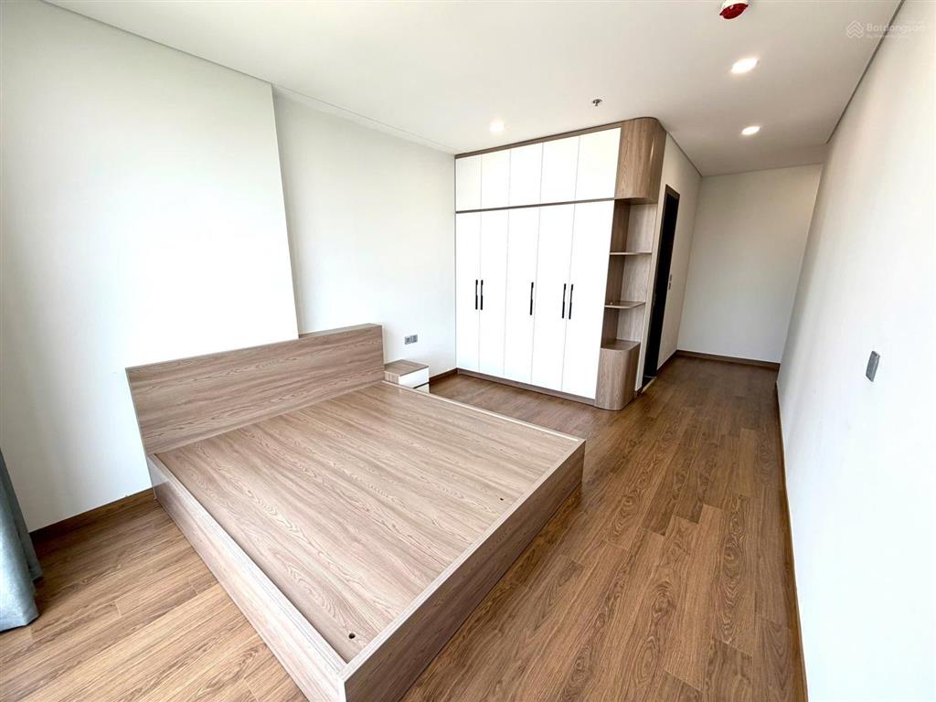 Sẵn căn hộ 2pn vào được luôn giá chỉ 8tr/th.  ngay với em để tư vấn và xem nhà