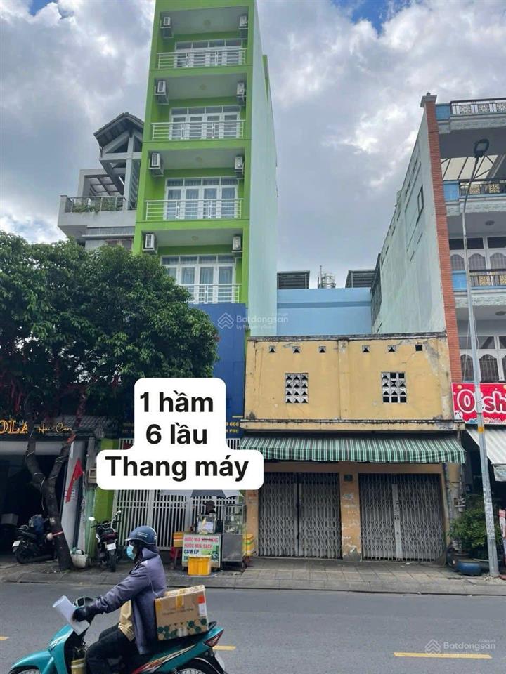 Mặt tiền trương vĩnh ký, đoạn gần luỹ bán bích