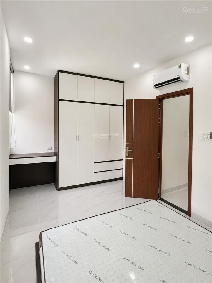 Cho thuê nhà mặt tiền dân chủ  kđt suncasa central  5 pn  nhà mới full nội thất  18triệu/tháng