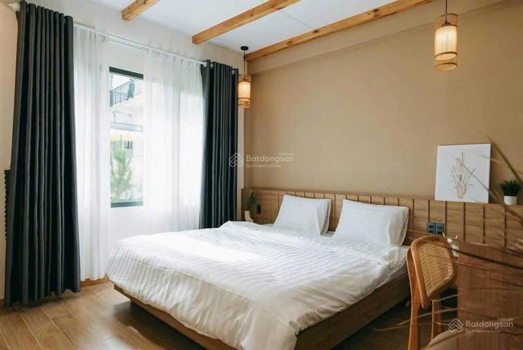 Sân vườn xinh cách hồ xuân hương 500m 742m full thổ giá 60 tỷ