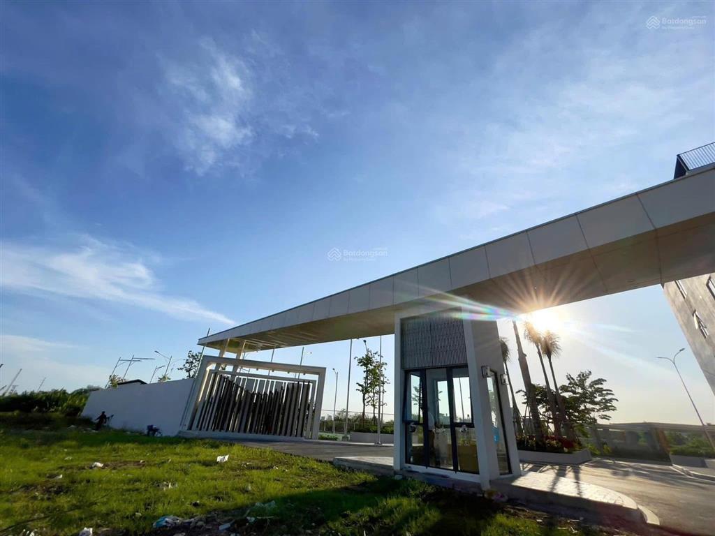 Bán căn hộ 2pn 1wc 63m2 giá 3tỷ tại mt eastmark city, trường lưu, q9, tp.hcm