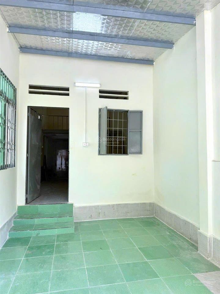 Cho thuê mặt bằng kinh doanh và ở phòng sau rộng có gác  lê văn việt  đường 385, quận 9 cũ