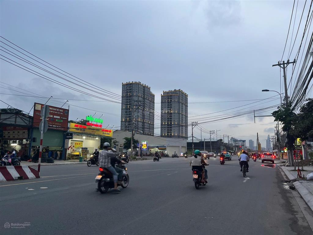 Bán nhà mặt tiền lương định của, an khánh, quận 2. dt 12 x 25m. giá 400tr/m2