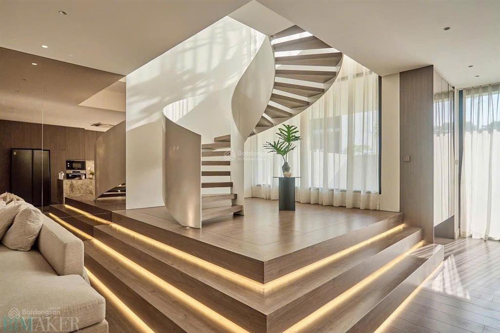 Bán biệt thự khu compound nguyễn văn hưởng, thảo điền dt 15 x 26m. 4 tầng. giá chỉ 88 tỷ