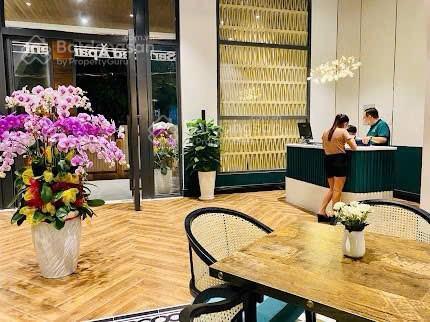 Bán tòa nhà chdv đường nguyễn văn linh, quận 7,dt 15 x 45m, hđt 700tr. giá 159 tỷ
