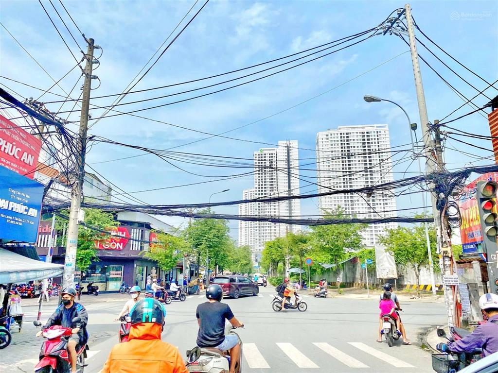 Bán tòa nhà văn phòng mặt tiền trần não, an khánh, dt 8.8 x 65m 5t hđt 350tr/ tháng giá 106 tỷ