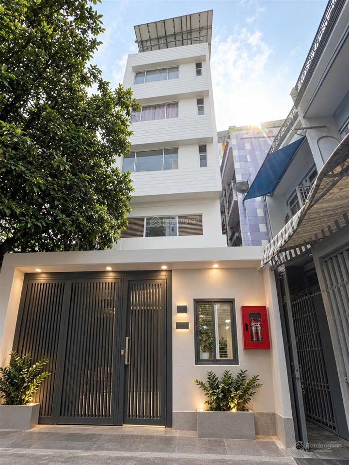 Bán chdv 103 phòng hầm 5 tầng dt 10 x 36m, dts 1800m2. dt 400tr. giá bán gấp chỉ 52 tỷ