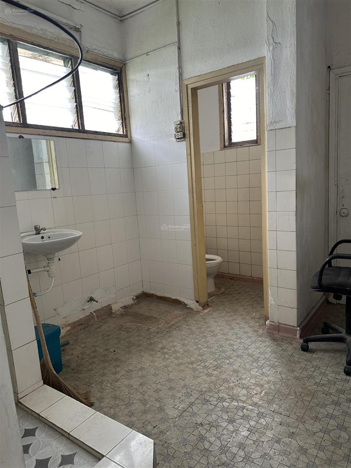 Bán ch 3pn, 1wc, 80m2, giá tốt tại nguyễn cảnh chân, q1, tp.hcm, hot! ơi