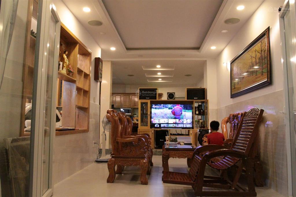 Hẻm ô tô để trong nhà tân bình (6.3x11m) 3 tầng ở liền giá chỉ 10.8 tỷ