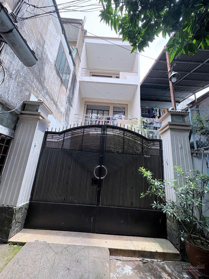 Siêu hot bán nhà lê đại hành, quận 11 (4x18m) 3 tầng hẻm ô tô. giá về 10.8 tỷ tl