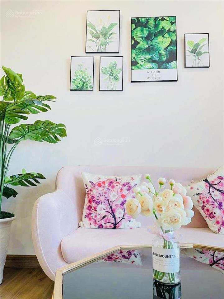 Chính chủ cần bán cc cao cấp 2pn 53m2 tại khu đô thị ecopark, giá tốt. có thể thương lượng giá.