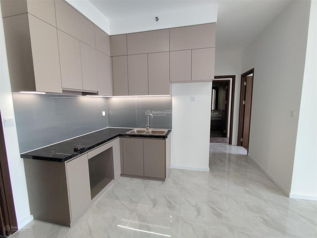 Hot deal ch privia, căn 2pn2wc giá chỉ 4.2 tỷ giá hời.  em trứ 0909 281 *** xem nhà 24/7