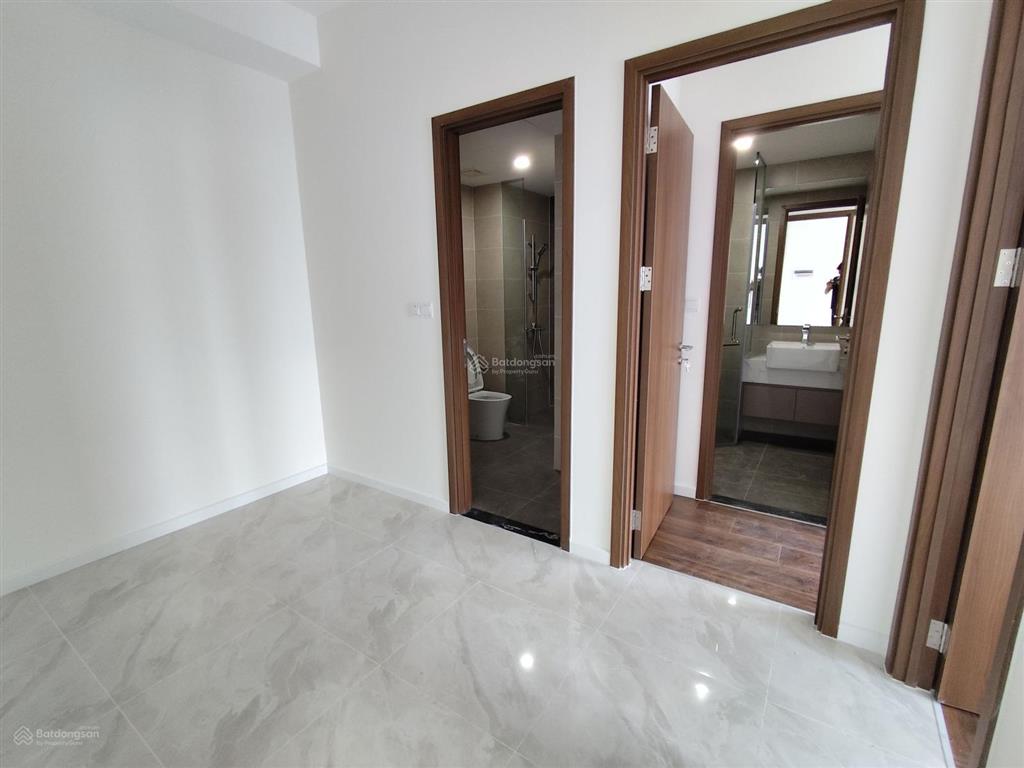 Hot deal ch privia, căn 2pn2wc giá chỉ 4.2 tỷ giá hời.  em trứ 0909 281 *** xem nhà 24/7