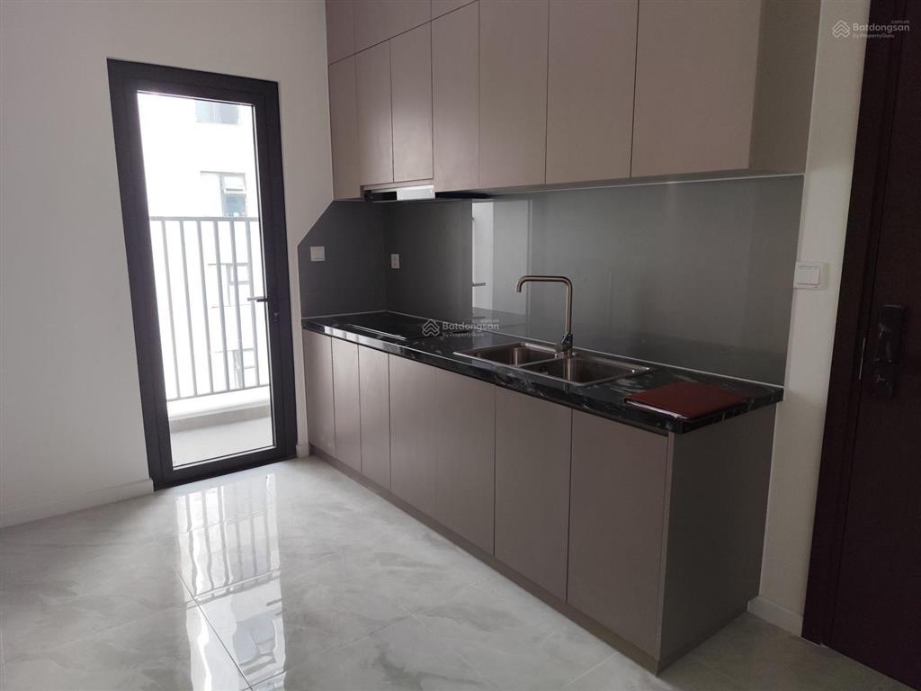 Cần cho thuê căn 2pn2wc view đẹp, hướng mát. giá 10,5tr/tháng,  xem nhà 0909 281 ***