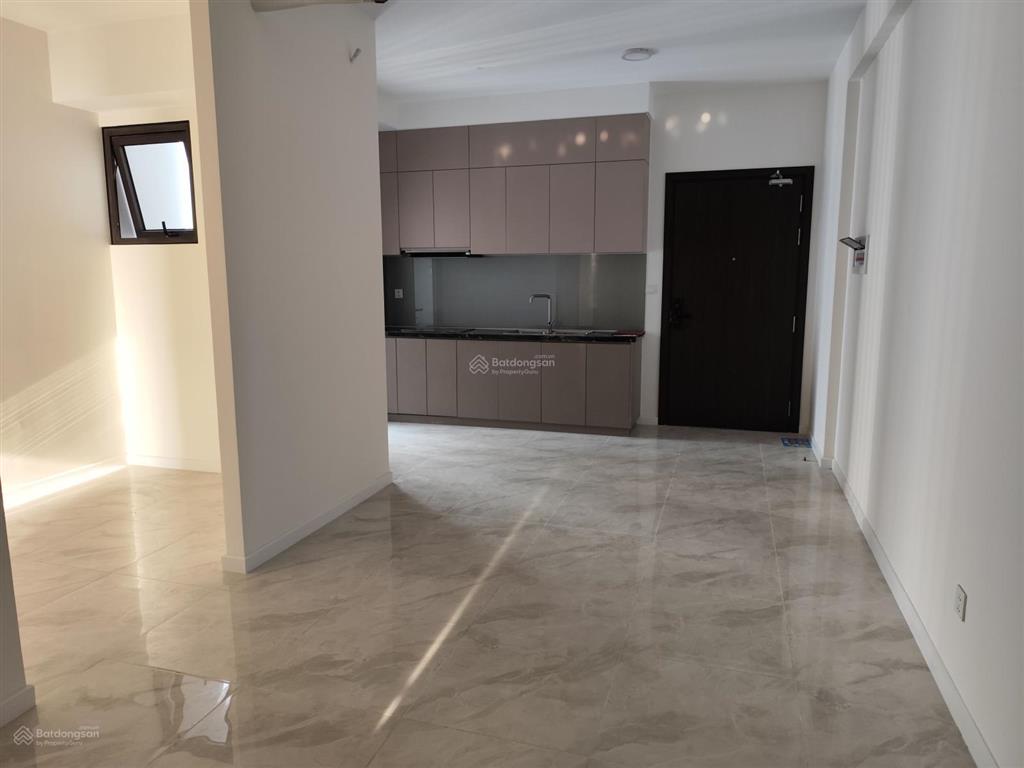 Cần cho thuê căn 2pn2wc view đẹp, hướng mát. giá 10,5tr/tháng,  xem nhà 0909 281 ***