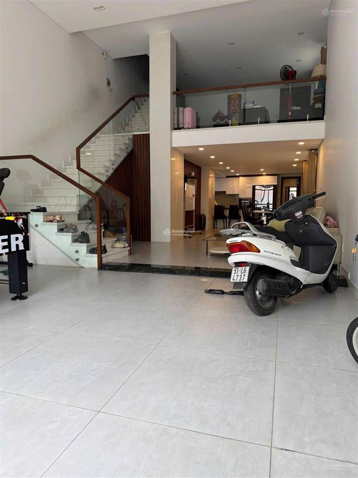 Cực hiếm ! căn góc 2 mặt tiền ngay cư xá lữ gia  trường đua phú thọ quận 11  ngang 5x20  5 tầng