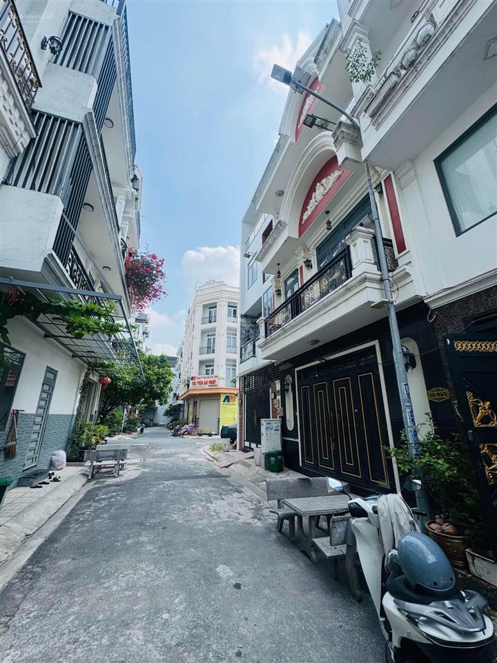 Đất tỉnh lộ 10, dt 67m2, xây dưng 5 tầng, sổ vuông vức nhỉnh 3ty