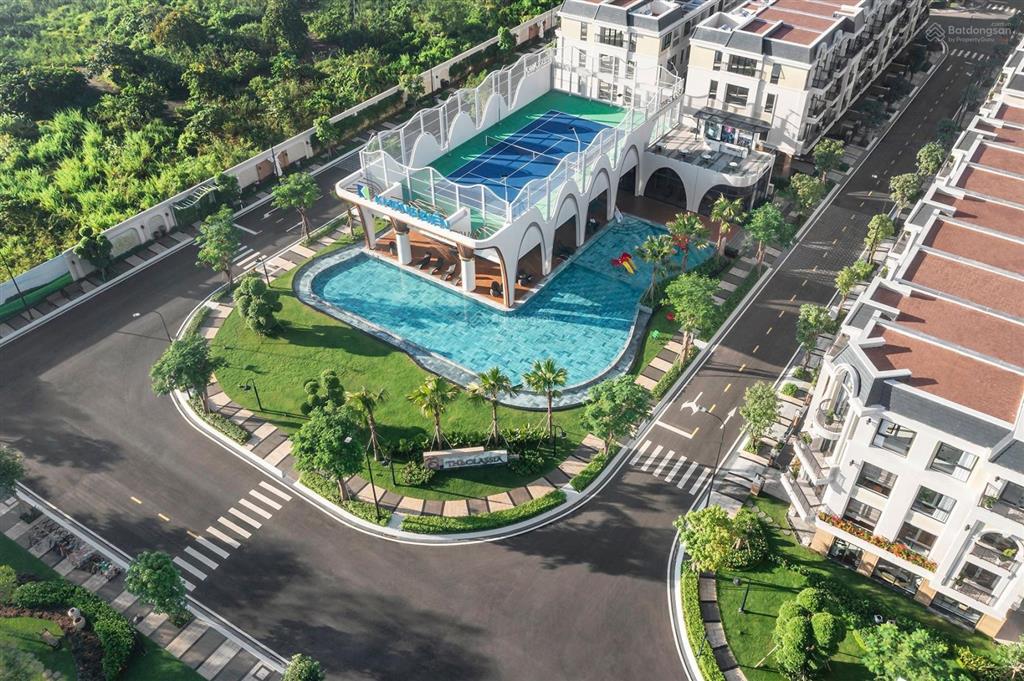 Suất nội bộ 2 căn đối diện hồ bơi, giá tốt nhất dự án inbox xem sổ và nhà thực tế 0937 986 ***