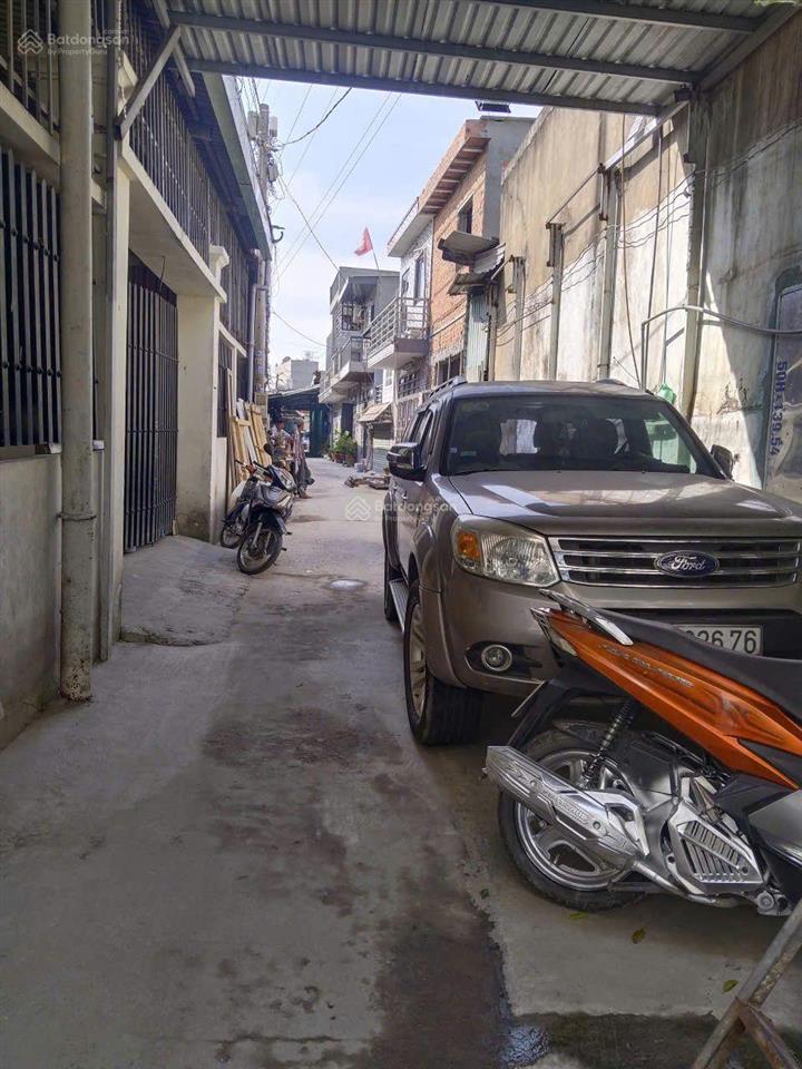 Tô ngọc vân quận 12  đất 200m2 8x25 full thổ cư  hẻm trước 4m gần mặt tiền  chỉ 6,99 tỷ