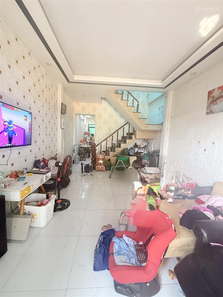 Thạnh lộc 19 quận 12 gần chợ cầu đồng  3 tầng 135m2 8x17  hẻm xe hơi tránh  chỉ 6,98 tỷ