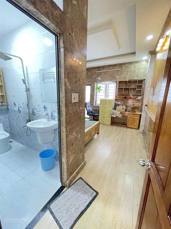 Thạnh lộc quận 12  5 tầng 79m2 4x20  hẻm xe hơi tránh thông  chỉ 5,85 tỷ