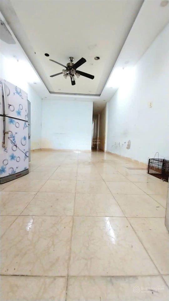 Gấp bán giảm 600tr còn 4,89 tỷ  lê thị riêng, q12  cấp 4, 134m2, 4x33,5m  hxt tránh