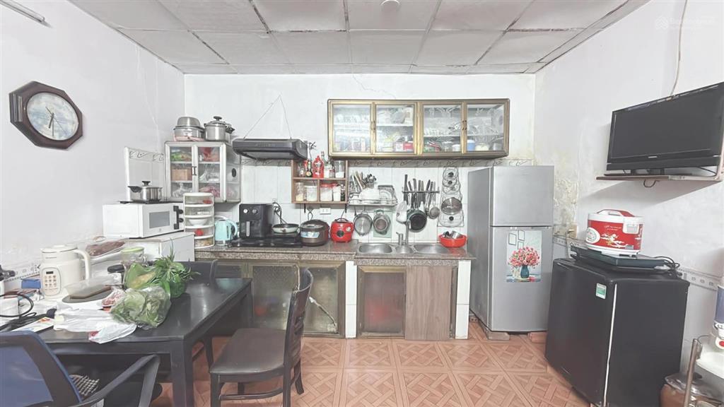 Thạnh xuân 33, quận 12  trệt lửng, 102m2, 5x20,5m  hẻm ba gác  chỉ 4,3 tỷ