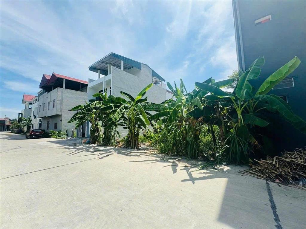 Vị trí đón sóng hạ tầng tại kiều phú  82.6m2  2 mặt tiền