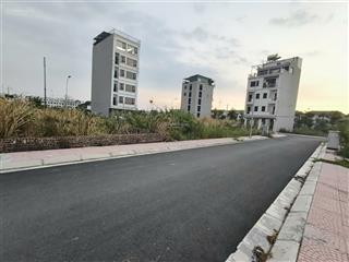Đất dịch vụ 4.5ha sát vành đai 3.5, 50m mặt tiền 4m đường nhựa, vỉa hè, tài chính +9.x tỷ