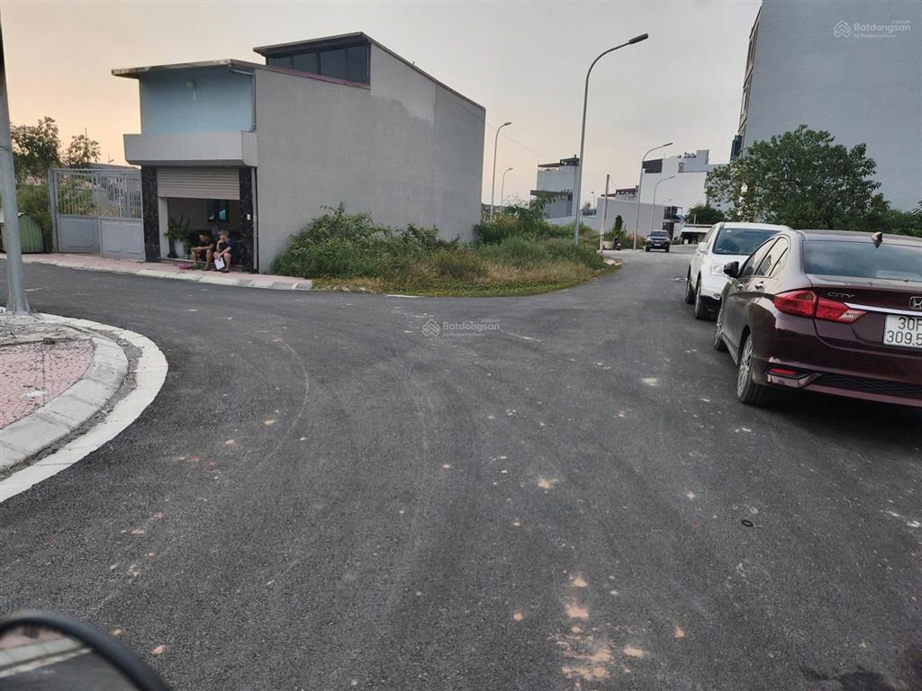 Sát vành đai 3.5! đất dv 4.5ha  50m²  mt 4m  vỉa hè 8m  sổ đỏ 9.x tỷ