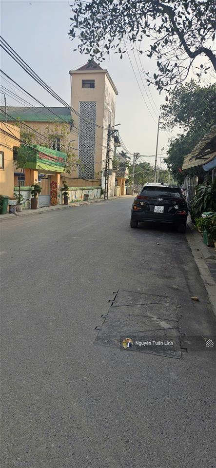 Nhà 4 tầng 31m2 võng la  đường 5m, ô tô tránh  cách cầu thăng long chỉ 1km