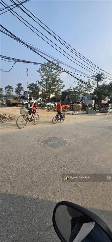 Nhà 4 tầng 31m2 võng la  đường 5m, ô tô tránh  cách cầu thăng long chỉ 1km