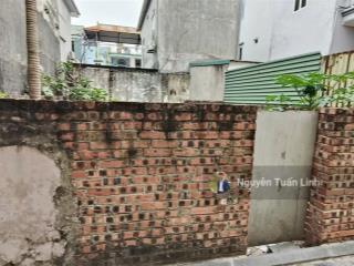 Đất đẹp 46m2 nghĩa vũ, dục tú  sát cầu tứ liên  ô tô nhỏ đỗ cửa