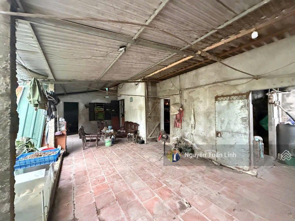 Bán 810m2 trang trại thôn đìa, nam hồng  sẵn nhà, sân, vườn  phong cách homestay