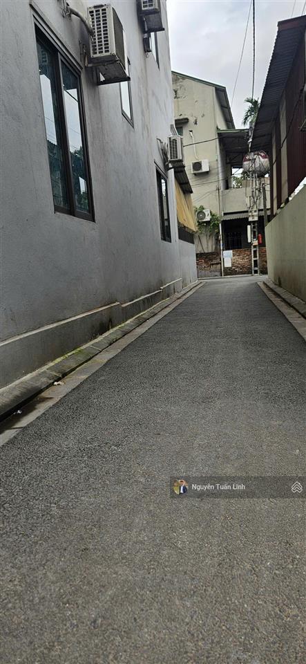 Nhà 66m2 lô góc nguyên khê  sát ql3  đường nhựa ô tô vào nhà