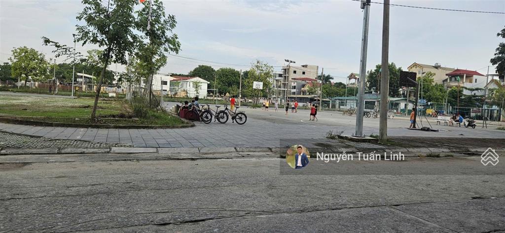 Hiếm! đất đẹp 70m2 thôn đìa  vị trí trung tâm  sát công viên