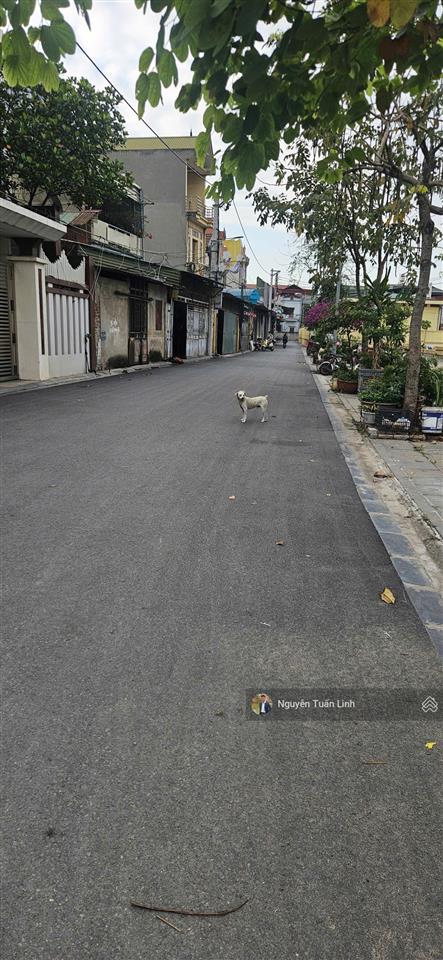 Đất vuông 60m2 đình tràng, dục tú  ngõ thông  sát bìa làng ô tô dừng đỗ