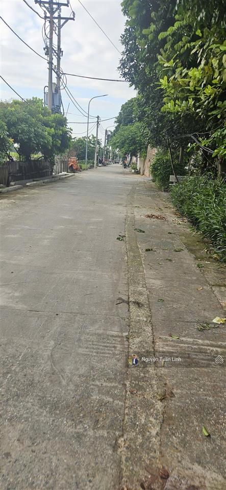 Đất vuông 60m2 đình tràng, dục tú  ngõ thông  sát bìa làng ô tô dừng đỗ