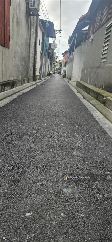 Đất vuông 60m2 đình tràng, dục tú  ngõ thông  sát bìa làng ô tô dừng đỗ