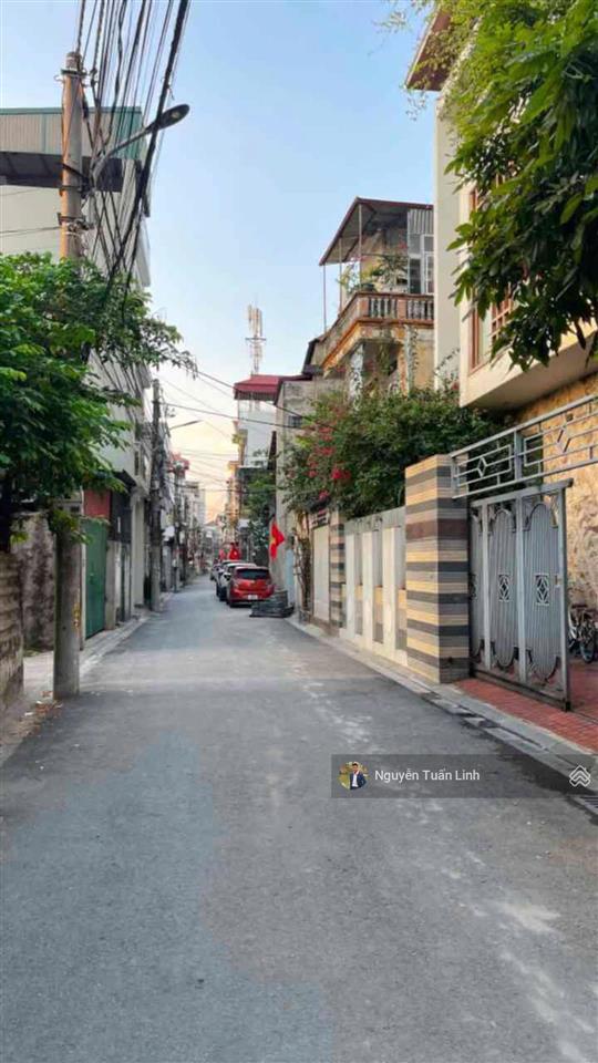 Bán đất tặng nhà 60m2 thôn cầu, kim nỗ  hàng xóm chợ kim  khu dân cư sầm uất