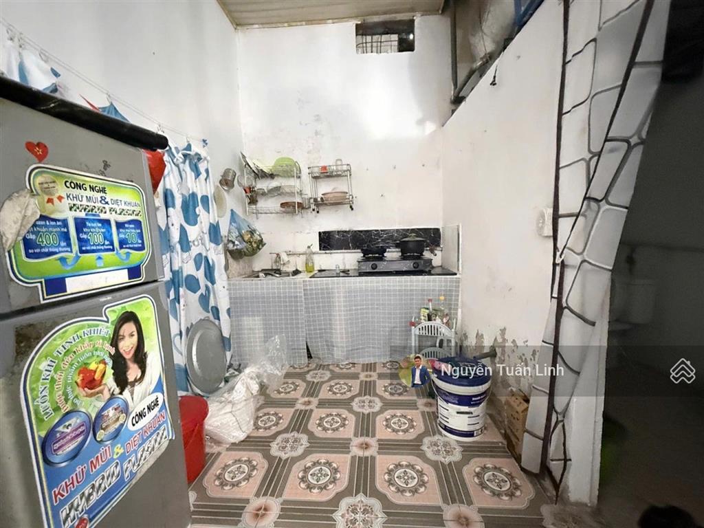 Bán 42m2 nhà vân trì  sát mặt phố 23b  vị trí trung tâm