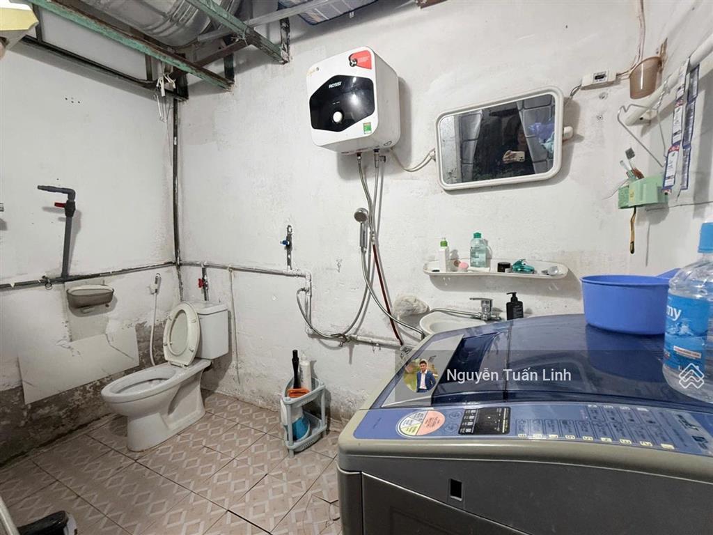 Bán 42m2 nhà vân trì  sát mặt phố 23b  vị trí trung tâm