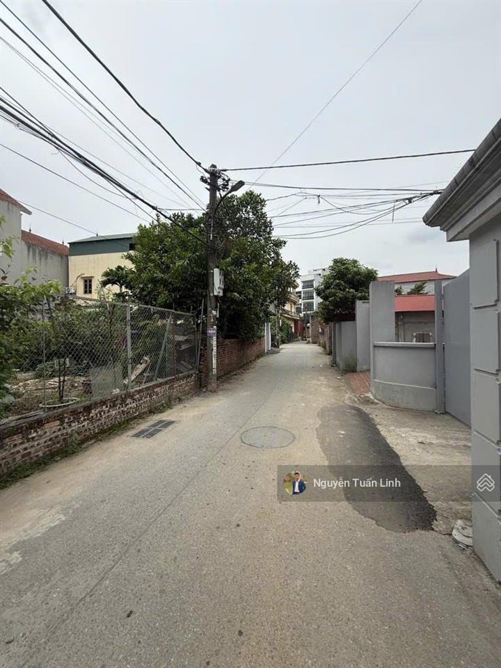 Bán 47m2 nhà vân trì  ô tô đỗ cửa  10 phút ra cầu nhật tân